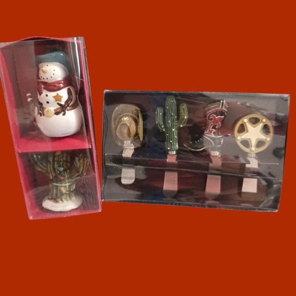 St. Nicholas Square Happy Trails Holiday Salt & Pepper Shakers Set With Western - Picture 1 of 5